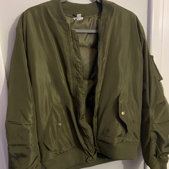 Jacket - Picture 1 of 2